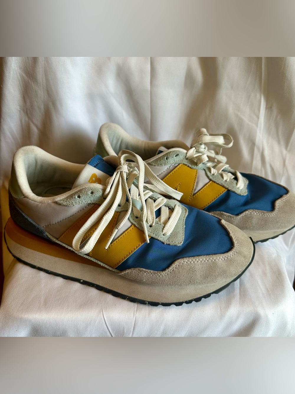 New Balance 237 Blue & Yellow Retro Runner Sneakers